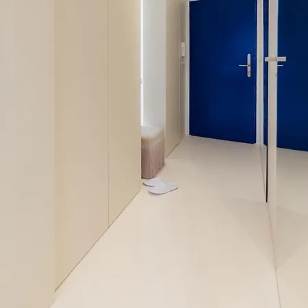 D-nook With Parking - Quiet Courtyard - Old Town * 브라티슬라바
