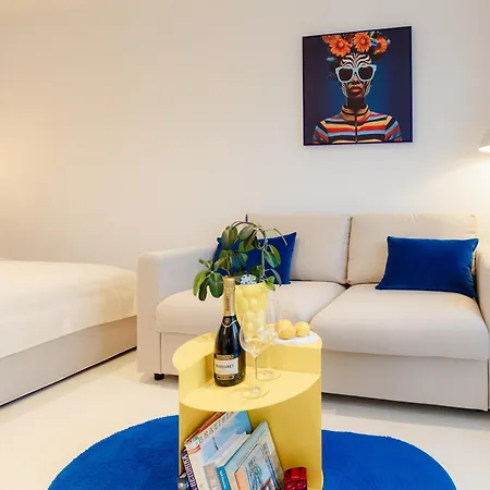 D-nook With Parking - Quiet Courtyard - Old Town Appartement *