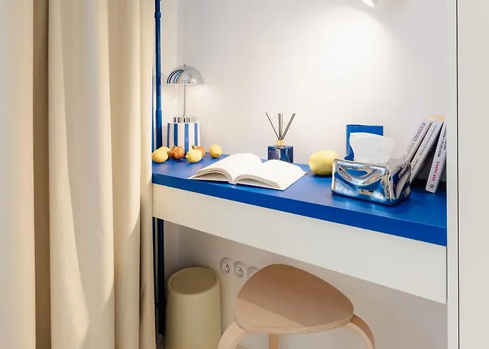 D-nook With Parking - Quiet Courtyard - Old Town Apartament *