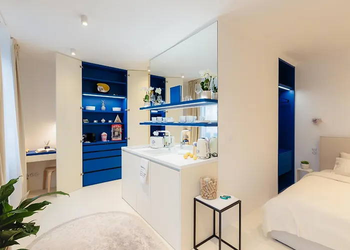 아파트 D-nook With Parking - Quiet Courtyard - Old Town 브라티슬라바