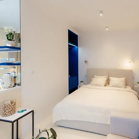 Apartmán D-nook With Parking - Quiet Courtyard - Old Town Bratislava