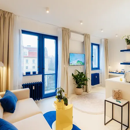 Apartmán D-nook With Parking - Quiet Courtyard - Old Town
