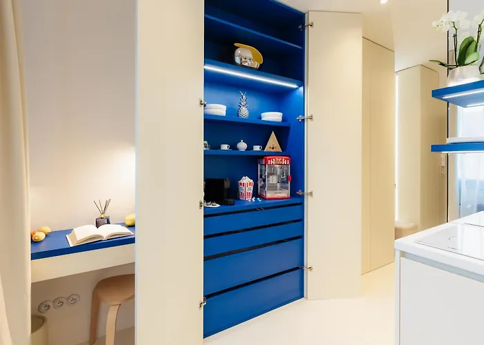 D-nook With Parking - Quiet Courtyard - Old Town Apartamento