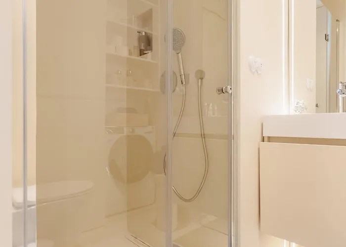 Apartamento D-nook With Parking - Quiet Courtyard - Old Town *