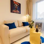 D-nook With Parking - Quiet Courtyard - Old Town Apartman Pozsony
