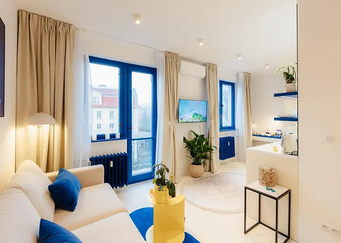 Apartmán D-nook With Parking - Quiet Courtyard - Old Town